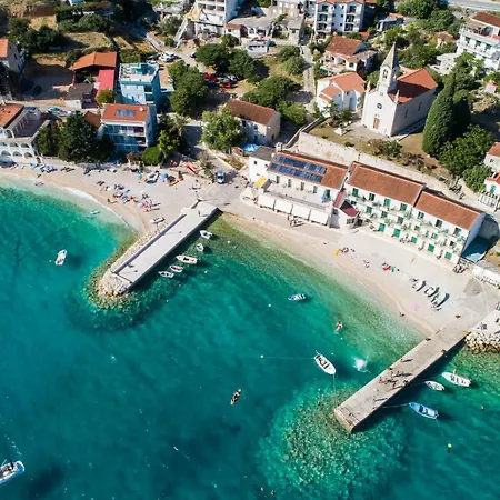 Riva Hotell 3*