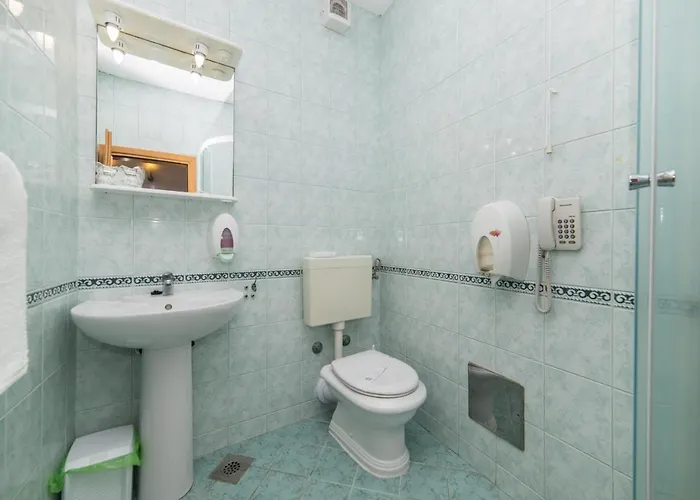 Riva Отель Брист